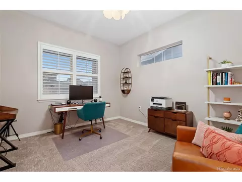 11108 E 25th Dr, Aurora, CO 80010 photo 4