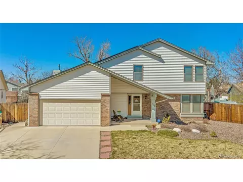 749 S Dearborn Ct, Aurora, CO 80012