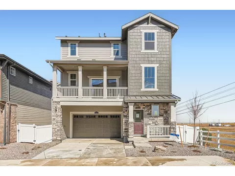 2080 S Haleyville Way, Aurora, CO 80018
