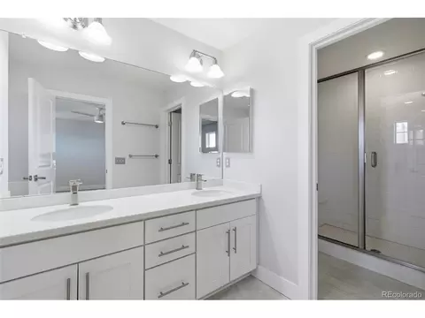 8076 E 53rd Dr, Denver, CO 80238 photo 9