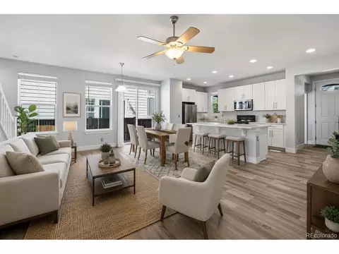 8076 E 53rd Dr, Denver, CO 80238 photo 2