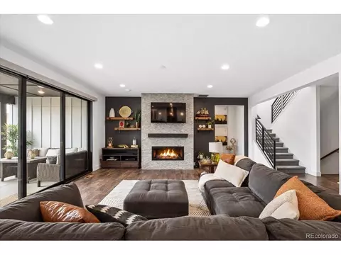 9252 Star Streak Cir, Littleton, CO 80125