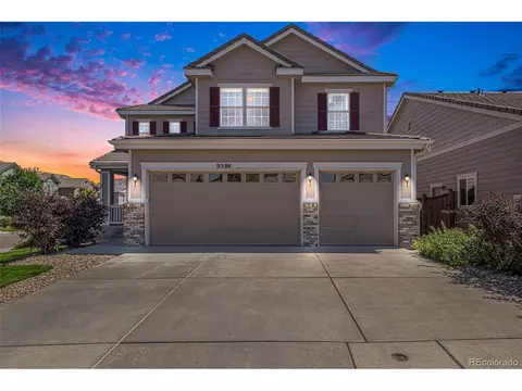 9586 Kentwick Cir, Englewood, CO 80112
