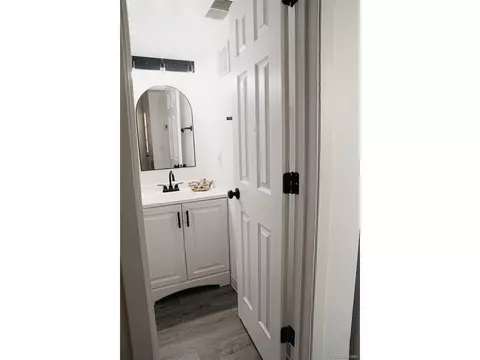 Undisclosed, Aurora, CO 80012 photo 26