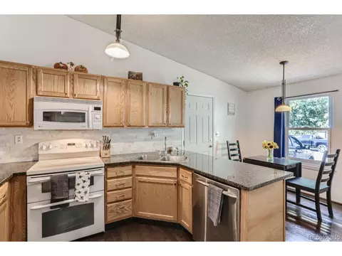 764 Madison Way, Bennett, CO 80102 photo 9