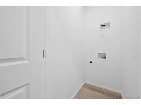 Undisclosed, Aurora, CO 80017 photo 13