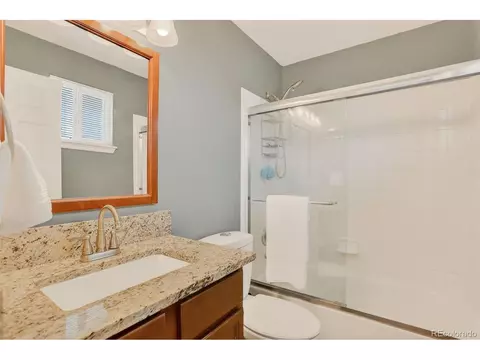 Bath - 18522 E Linvale Pl, Aurora, CO 80013 photo 1 of 2
