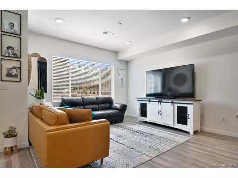 849 E 98th Ave #1604, Thornton, CO 80229 photo 4