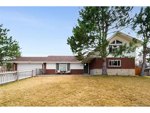 2000 Willow Ln, Lakewood, CO 80215