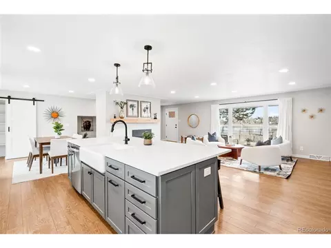 2000 Willow Ln, Lakewood, CO 80215 photo 7