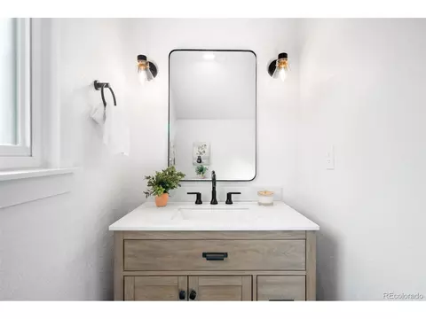 2000 Willow Ln, Lakewood, CO 80215 photo 25