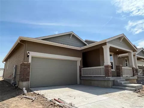 46558 Sunrise Ct, Bennett, CO 80102 photo 2