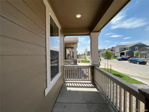 46558 Sunrise Ct, Bennett, CO 80102 photo 4