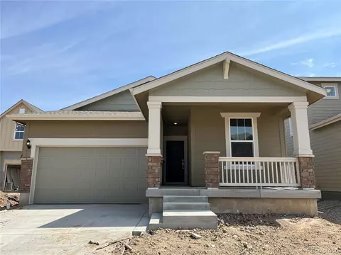 46558 Sunrise Ct, Bennett, CO 80102