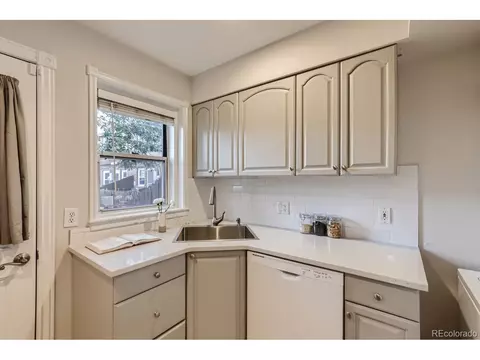5995 E 28th Ave, Denver, CO 80207 photo 4