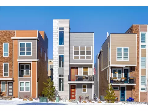 2586 Palau Way, Castle Rock, CO 80109