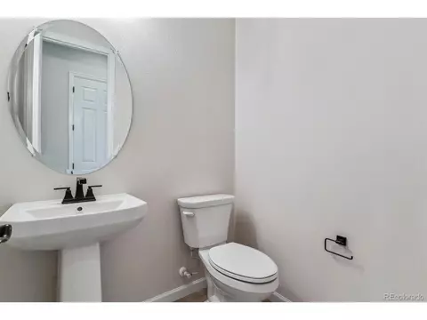 24700 E 36th Ave, Aurora, CO 80019 photo 17