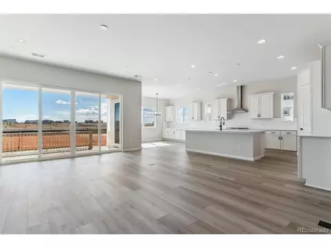 24700 E 36th Ave, Aurora, CO 80019 photo 4