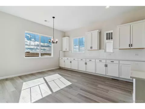 24700 E 36th Ave, Aurora, CO 80019 photo 8