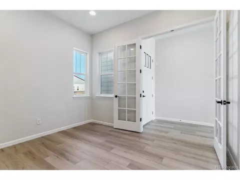 24700 E 36th Ave, Aurora, CO 80019 photo 2