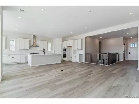 24700 E 36th Ave, Aurora, CO 80019 photo 3
