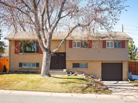 3327 S Ulster Ct, Denver, CO 80231