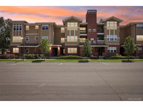 8467 Canyon Rim Cir #201, Englewood, CO 80112