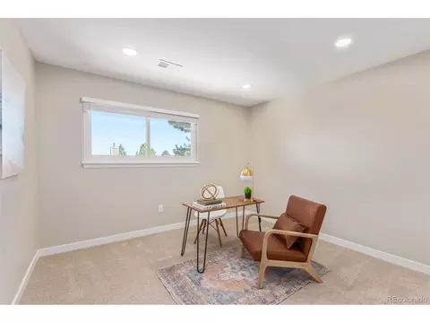 Undisclosed, Centennial, CO 80122 photo 15