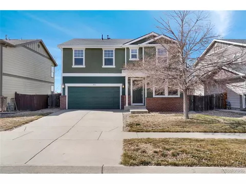 5511 Kittredge St, Denver, CO 80239