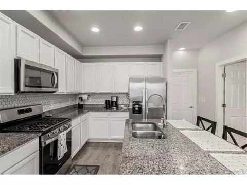 16252 E 47th Pl, Denver, CO 80239 photo 6