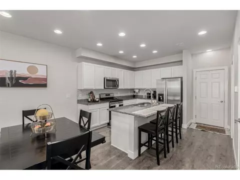 16252 E 47th Pl, Denver, CO 80239 photo 4