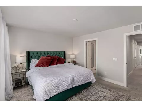 16252 E 47th Pl, Denver, CO 80239 photo 9