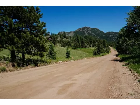 Undisclosed, Boulder, CO 80302 photo 4