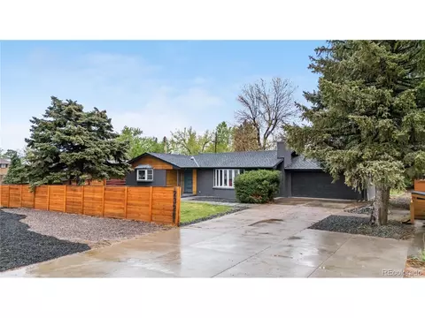 2320 S Valley Hwy, Denver, CO 80222
