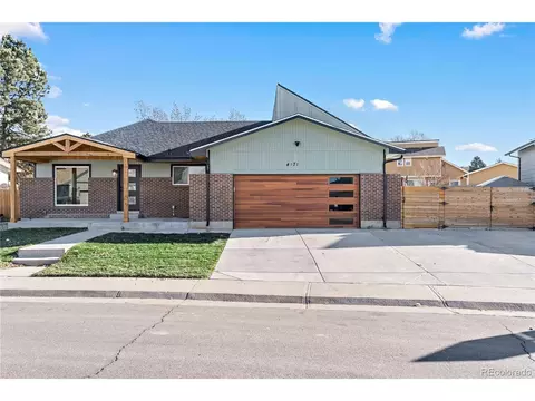 4572 Abilene St, Denver, CO 80239 photo 30