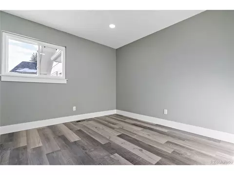 4572 Abilene St, Denver, CO 80239 photo 16