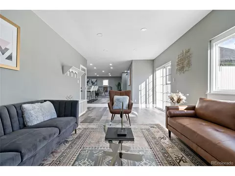 4572 Abilene St, Denver, CO 80239 photo 9