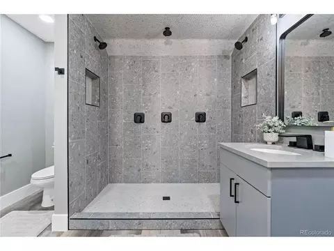 4572 Abilene St, Denver, CO 80239 photo 25