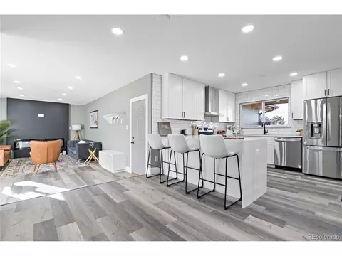 4572 Abilene St, Denver, CO 80239 photo 7