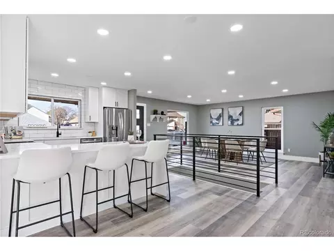 4572 Abilene St, Denver, CO 80239 photo 6