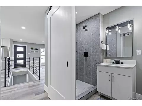 4572 Abilene St, Denver, CO 80239 photo 10