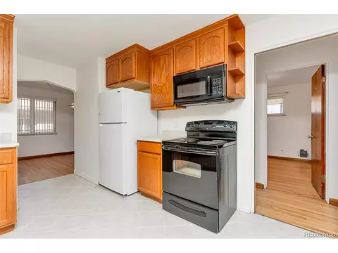 3515 Grape St, Denver, CO 80207 photo 6