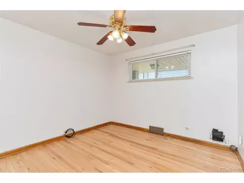 3515 Grape St, Denver, CO 80207 photo 7
