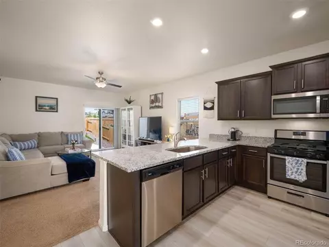347 Maple St, Bennett, CO 80102 photo 9