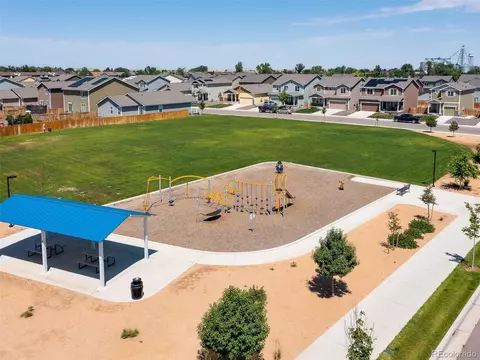 347 Maple St, Bennett, CO 80102 photo 29