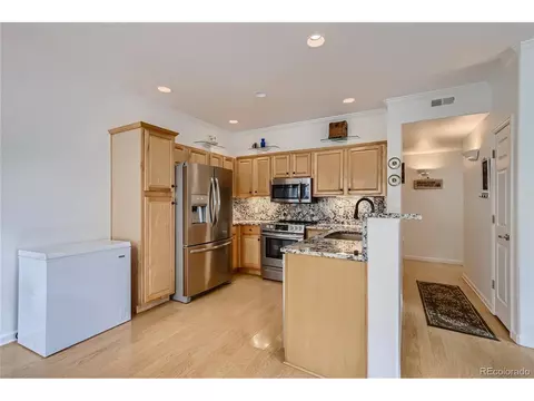 10030 E Carolina Dr #102, Denver, CO 80247 photo 5
