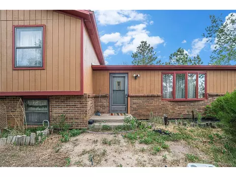 40391 E Arizona Ave, Bennett, CO 80102