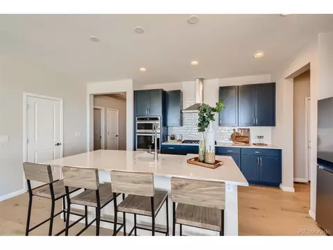 314 N Geneva St, Aurora, CO 80010