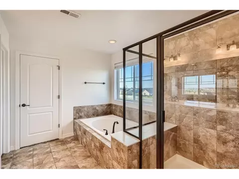 23623 Eads Dr, Aurora, CO 80016 photo 13