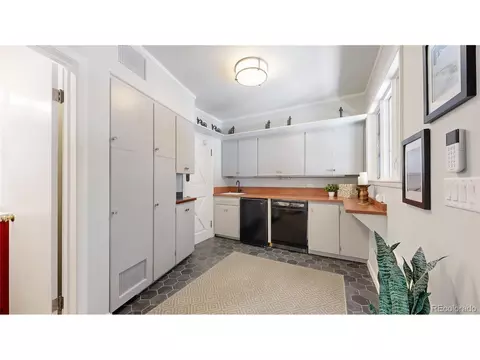2901 E Floyd Dr, Denver, CO 80210 photo 24